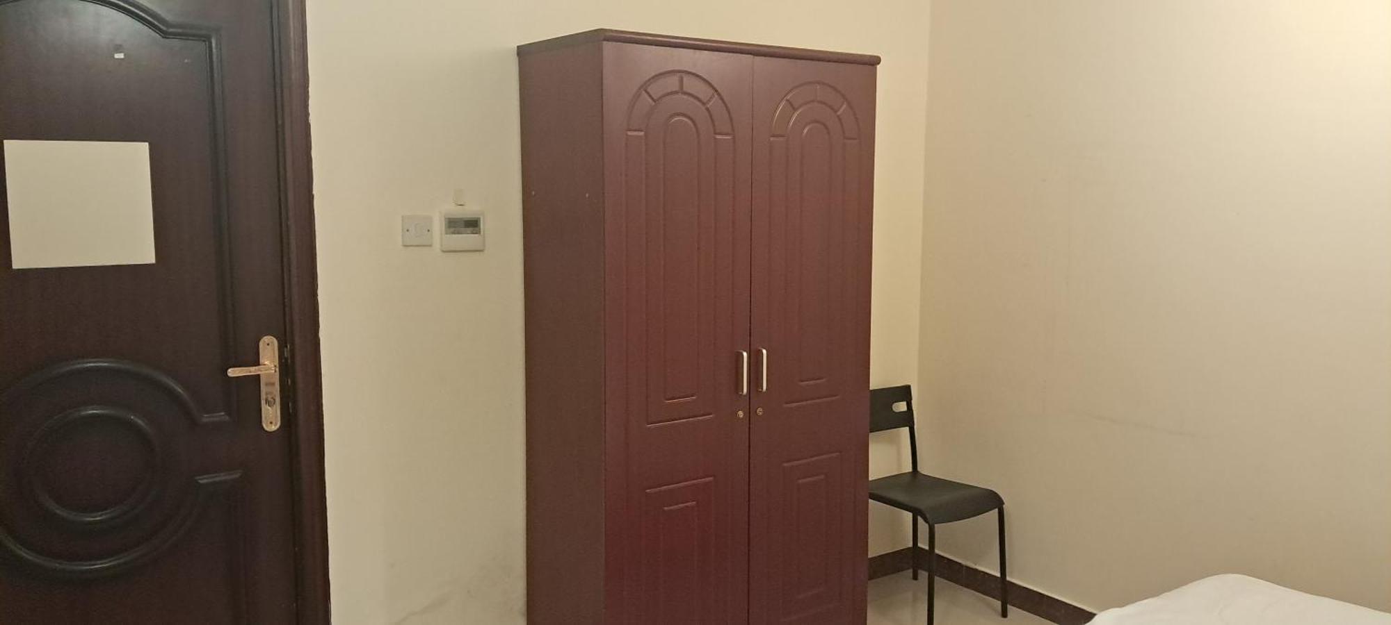 House Zayed Airport Auh * Abu Dhabi