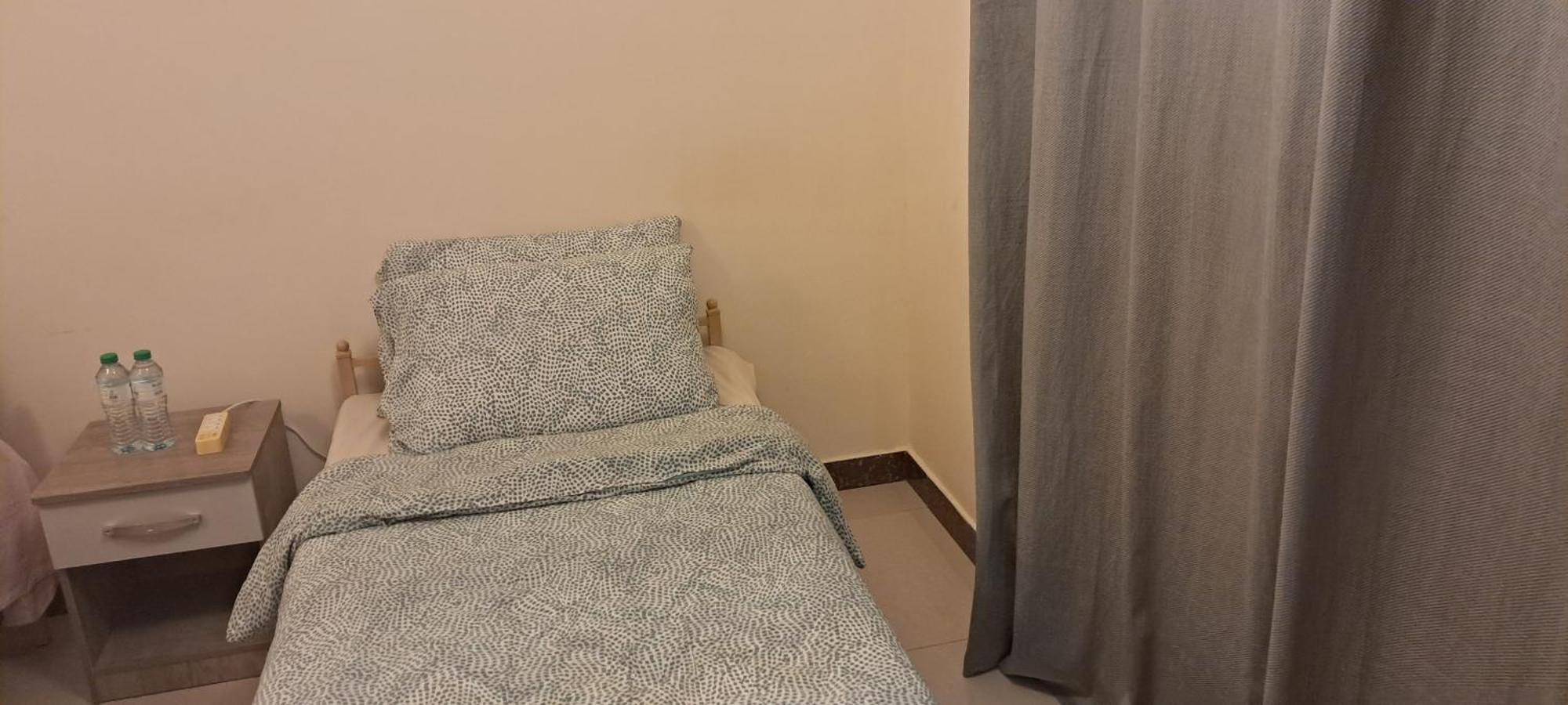 Hostel House Zayed Airport Auh Abu Dhabi